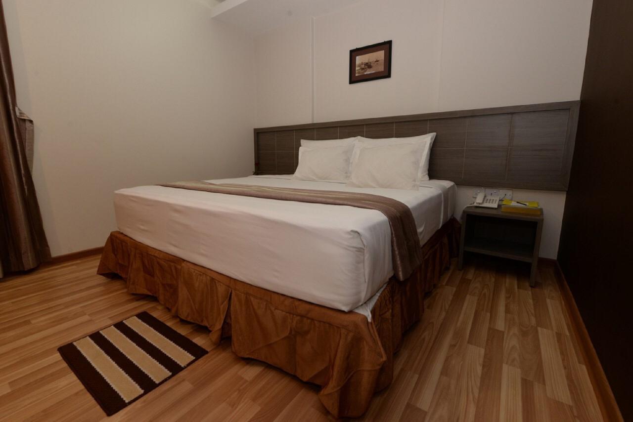 Min Nandar Garden Hotel Thanlyin Exterior foto